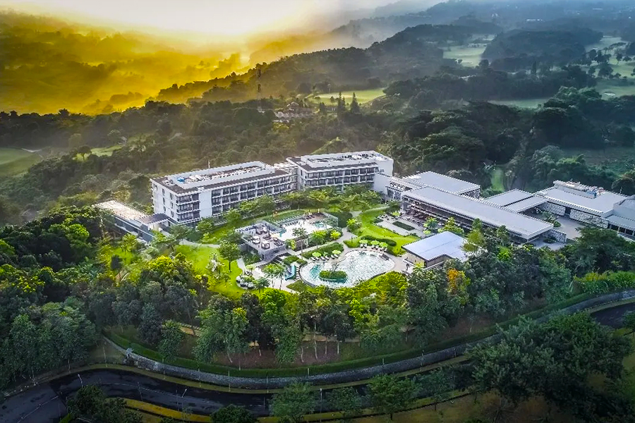 resort di bogor - Royal Tulip Gunung Geulis Resort Golf
