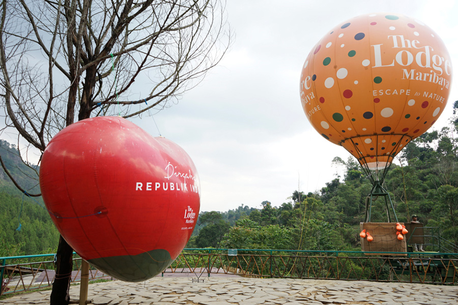 best hot air balloon rides - the lodge maribaya