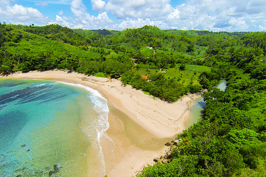 pantai di jawa timur - Pantai Pangi