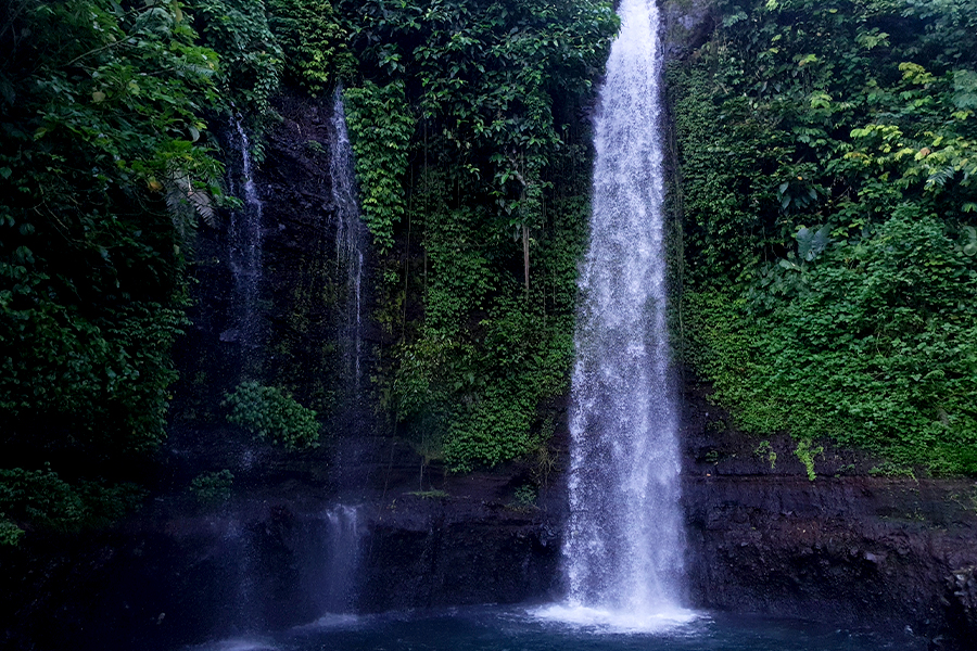 curug di sentul bogor - Curug Luhur