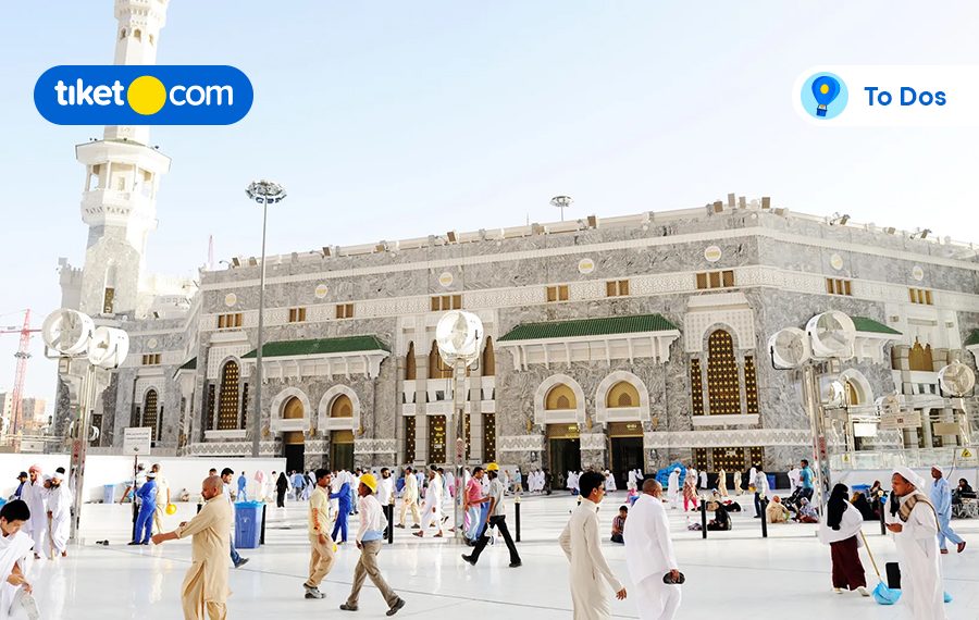 A Useful Guide Before You Leave for Umrah, Find the Tour Packages on tiket.com!