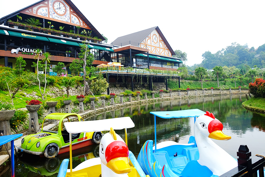 Lembang Park Zoo - restoran mari makan