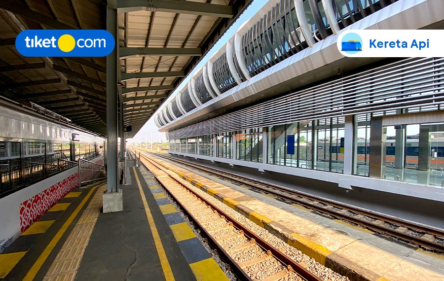 stasiun kereta terbesar di indonesia