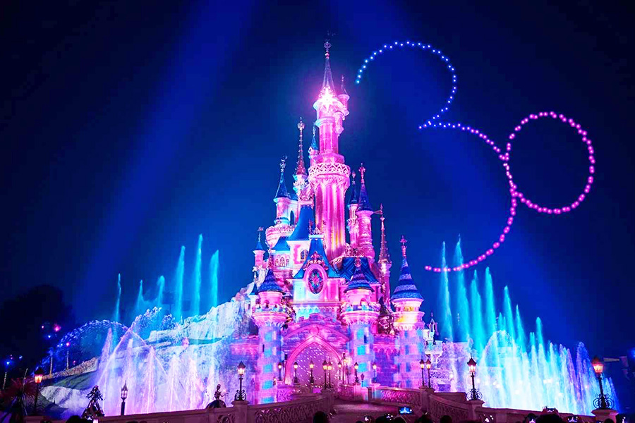 Tempat Wisata Fantastis di Prancis - Disneyland Paris