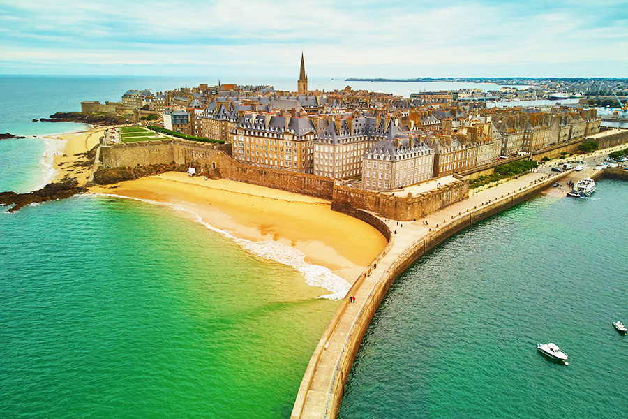 Tempat Wisata Fantastis di Prancis - Saint-Malo