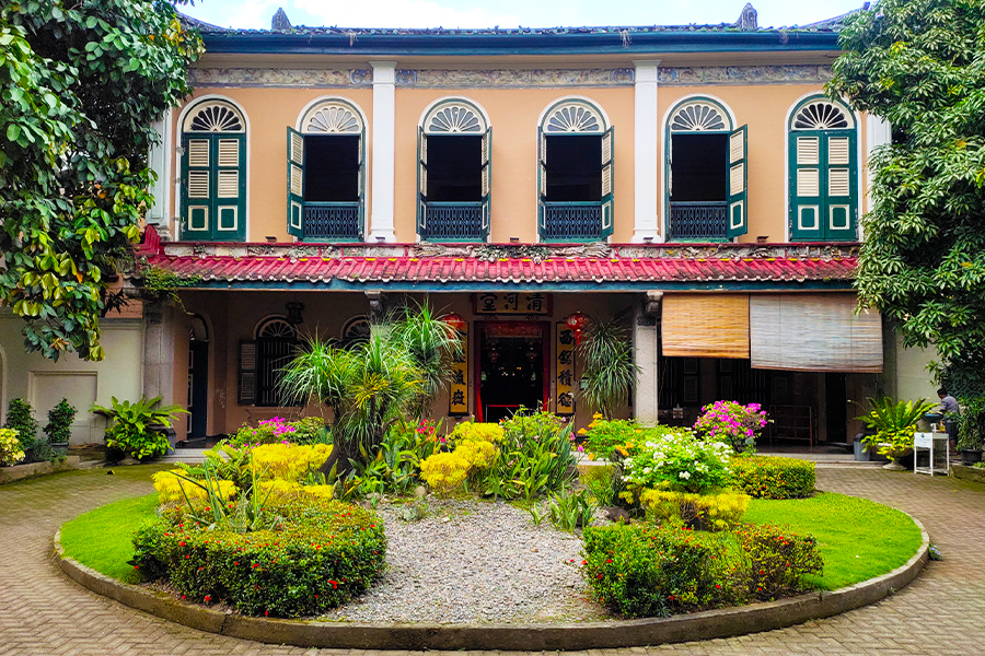 things to do in medan, visit Tjong A Fie Mansion