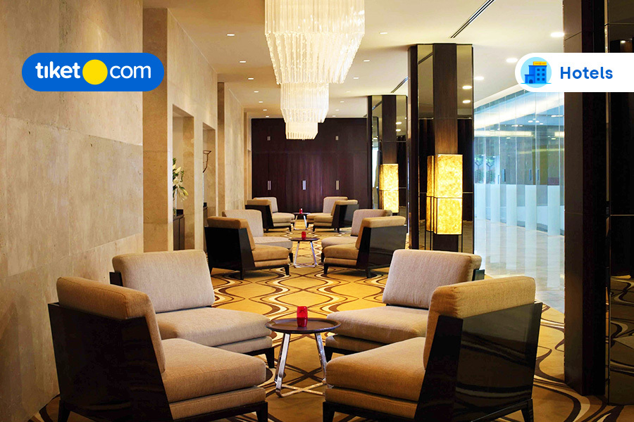 Book These Hotels in Joglosemar & Surabaya for Your Comfy Stay!