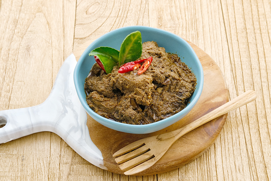 oleh oleh khas padang - rendang sapi