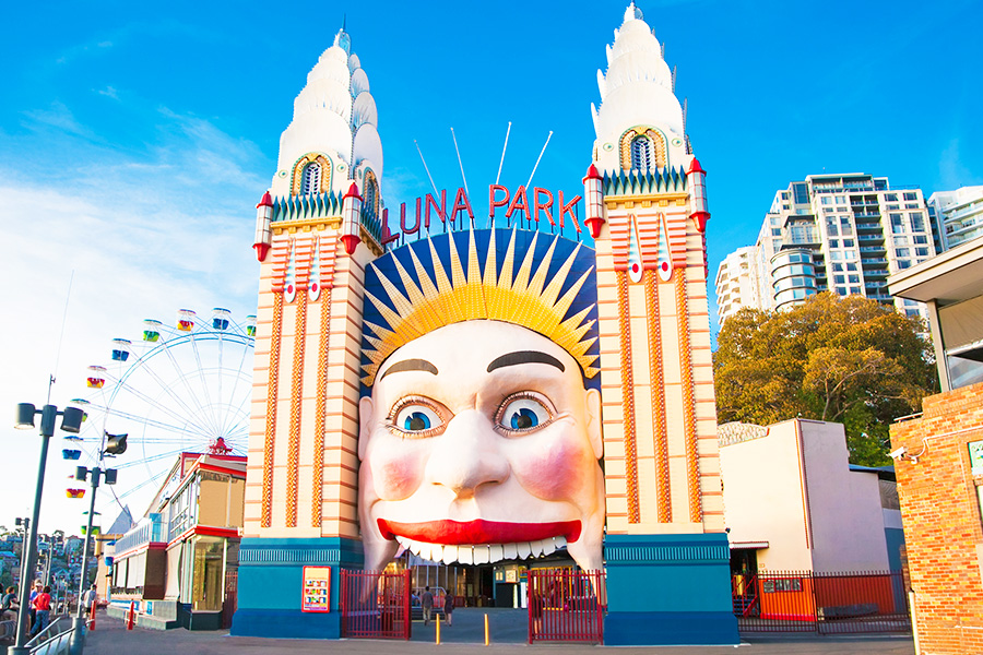 luna park things to do in melbourne