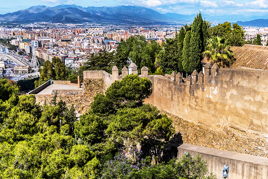 tempat wisata populer di malaga