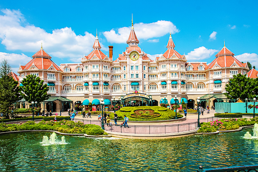 Tempat Wisata di Paris - Disneyland Paris 