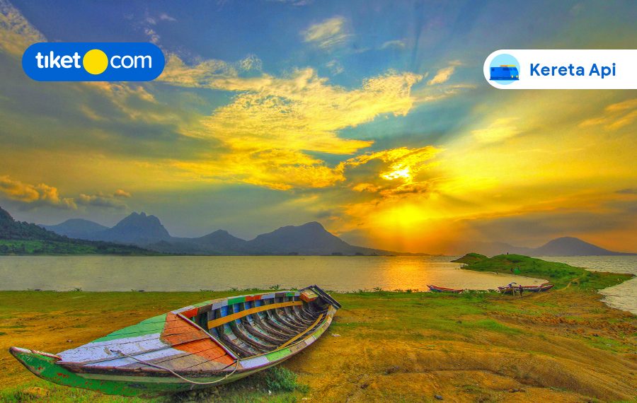 15 Destinasi Hits Purwakarta, Ada Hotel Gantung Tertinggi di Dunia!