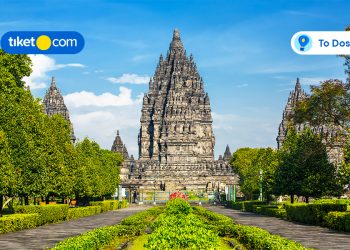 candi prambanan one of the fun things to do in yogyakarta