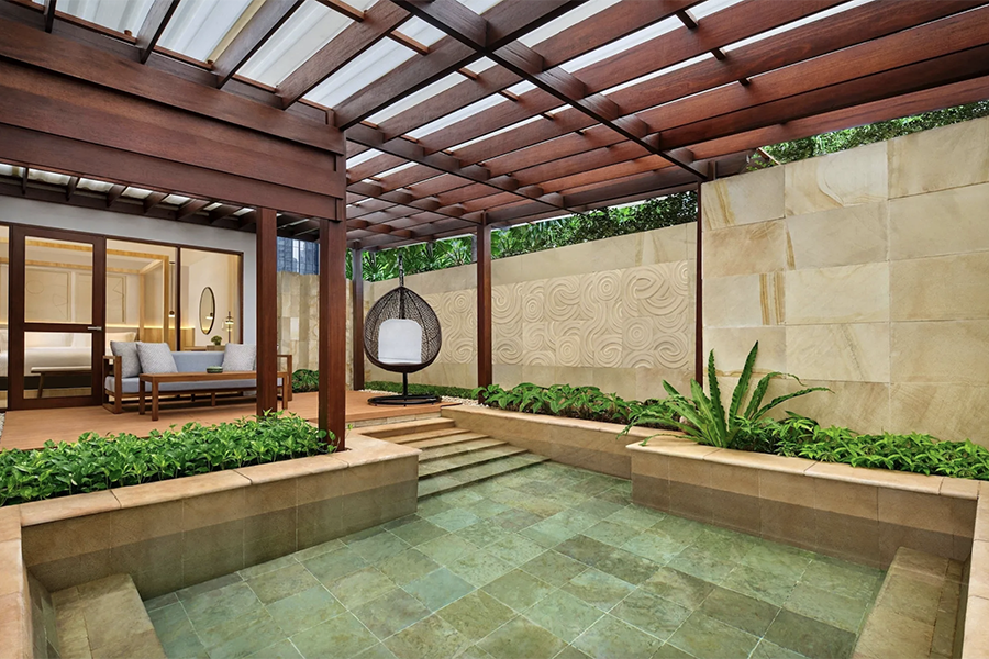 Hotel Jacuzzi Jakarta - The Ritz-Carlton Jakarta, Mega Kuningan