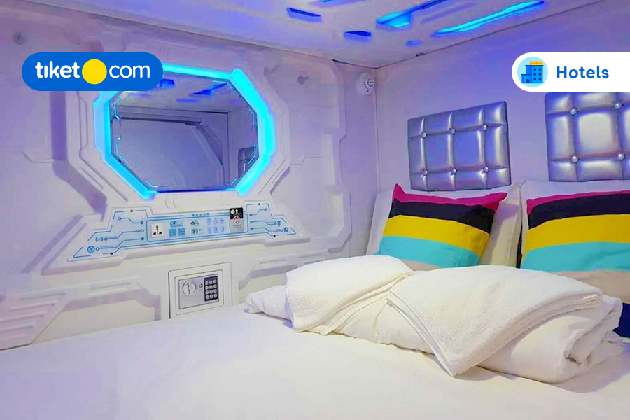 Try a Unique Way of Staycation at These Pod Hotels in Asia!