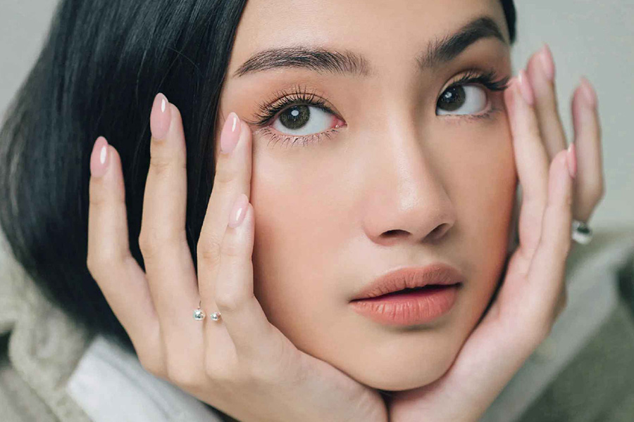 Lakukan Eyelash Extensions di Dandelion ID, salah satu klinik perawatan kecantikan di surabaya