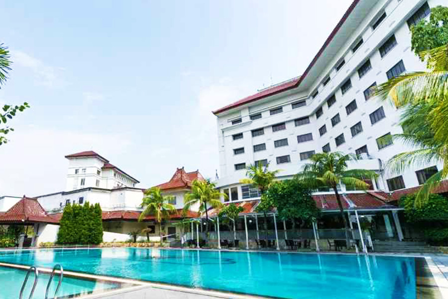 hotel bintang 4 di solo - The Sunan Hotel Solo