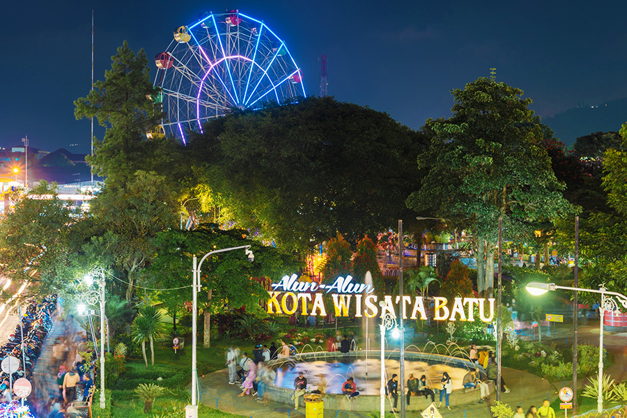 Alun Alun Batu