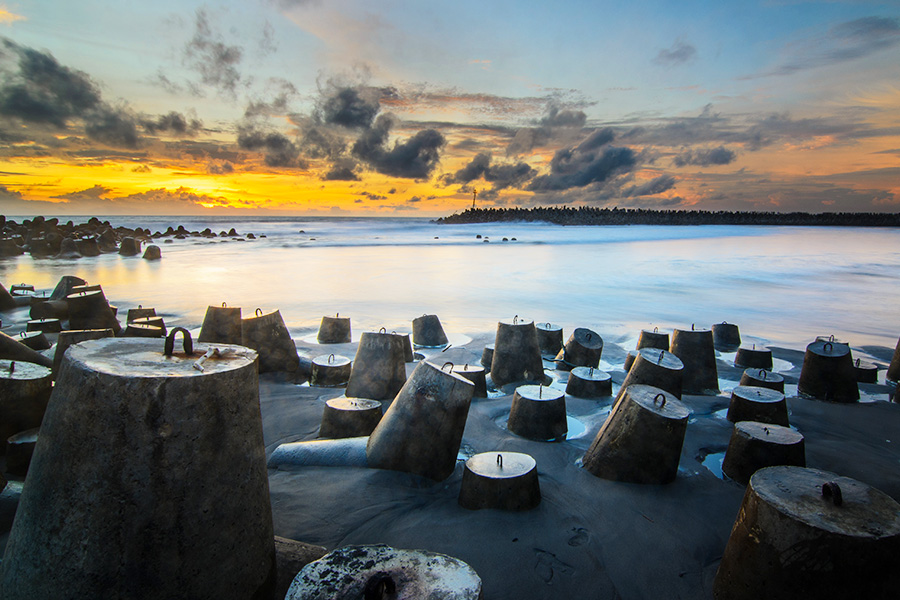wisata kulon progo - Pantai Glagah