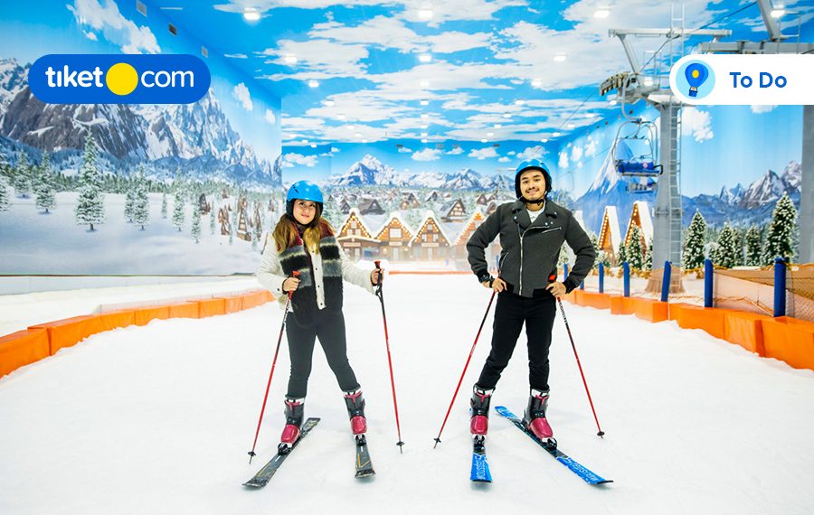 ide kado natal aktivitas bermain salju di Trans Snow World