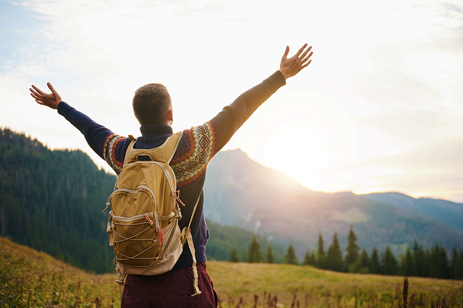 Year-End Savings Vacation Tips - Monitor Weather Conditions