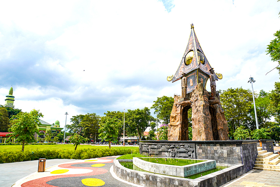 tempat wisata di salatiga - Alun-Alun Pancasila