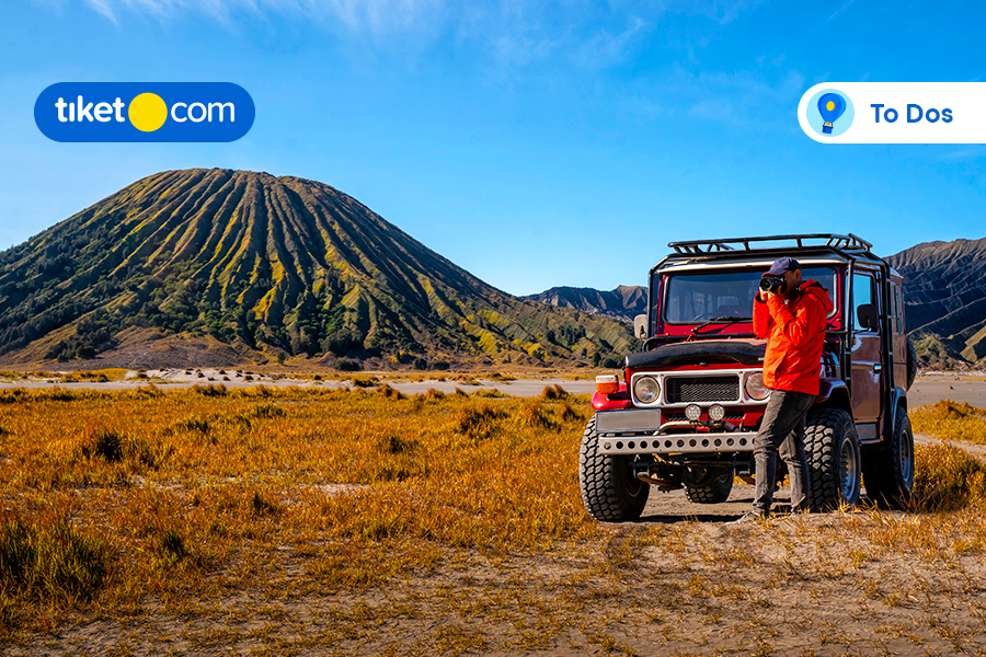 Experience the Thrill of Bromo: See Golden Sunrise, Join Tengger Tribe Rituals!
