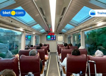 Have a Fun and Aesthetic Trip to Bandung Using the Famous Panoramic Train!
