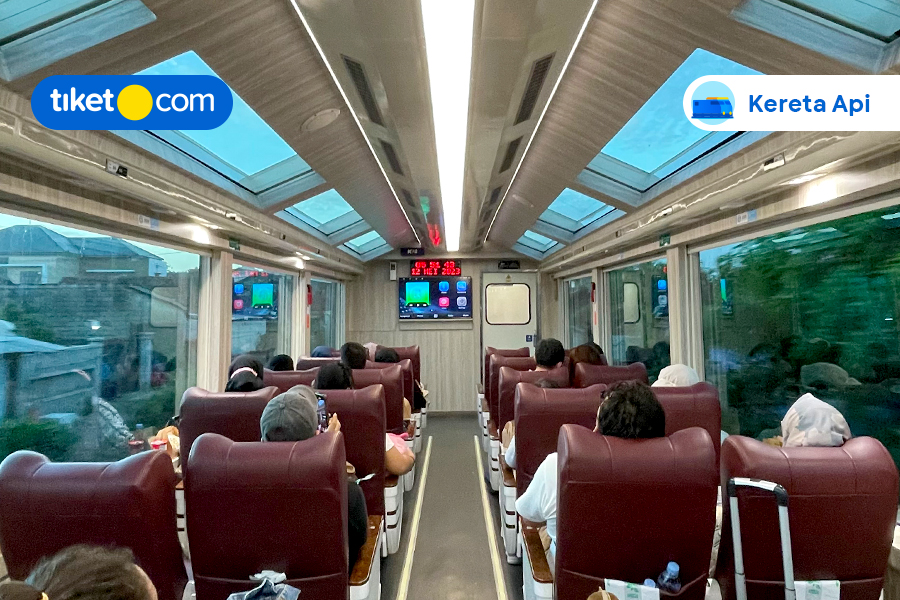 Trip Seru ke Bandung Naik Kereta Panoramic Datengin Spot Estetik!