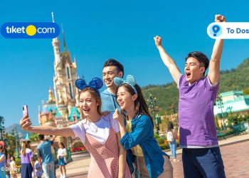 Dreams Come True at Hong Kong Disneyland & Ocean Park!