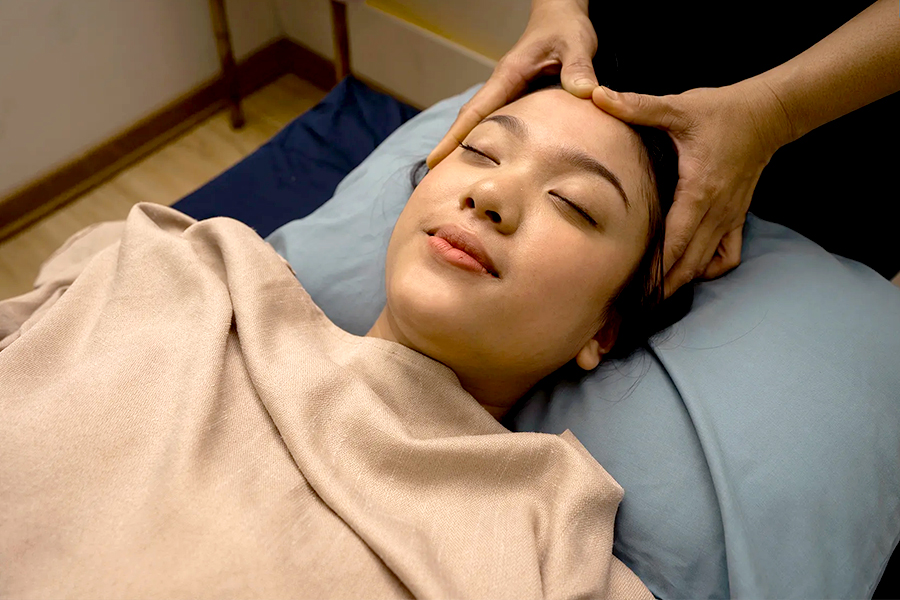 Relaksasi di spa juga bisa jadi tempat ngabuburit berikutnya