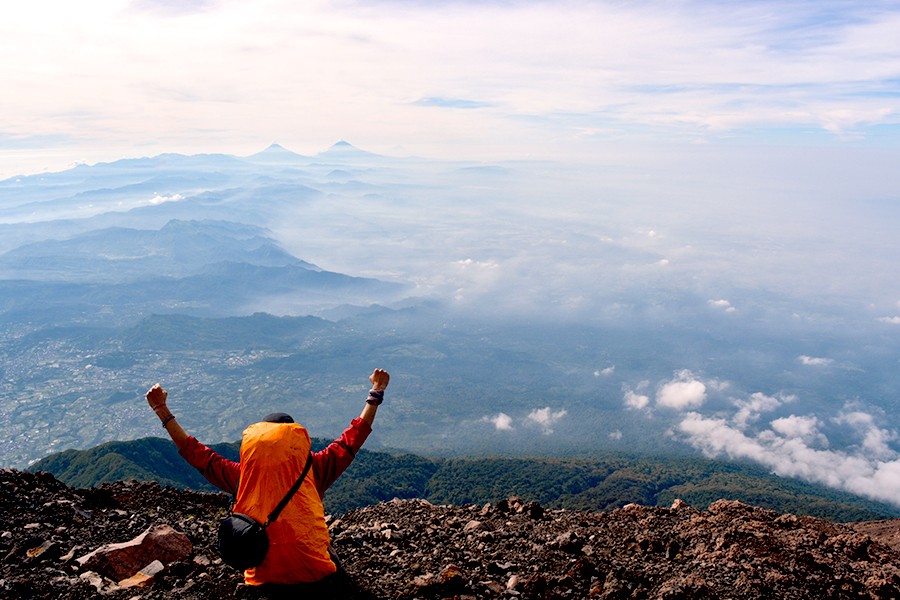 tempat wisata di pemalang - Gunung Slamet