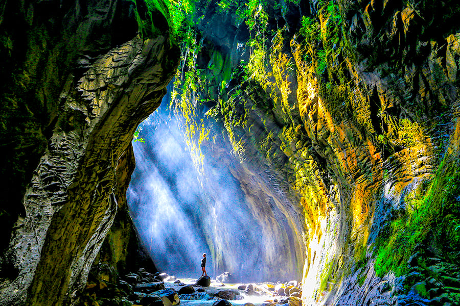 wisata di majalengka - Air Terjun Ibun Pelangi