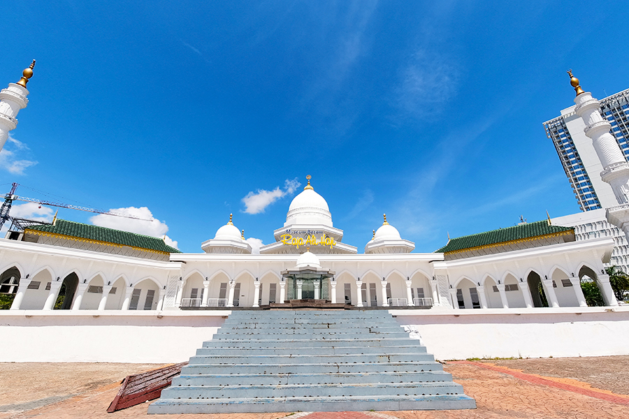 tempat wisata di batam - Museum Raja Ali Haji
