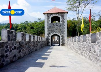 the lost world castle