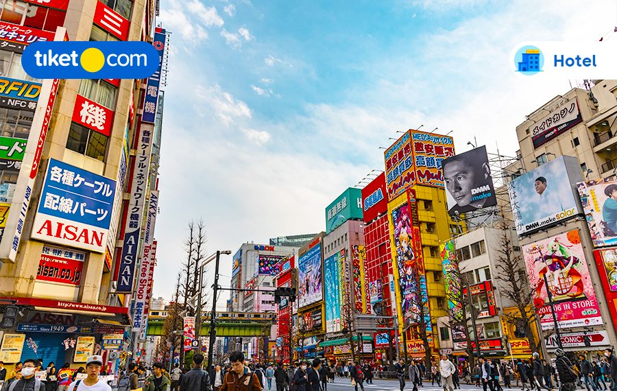 Menyusuri Akihabara, Surga untuk Para Pecinta Anime dan Manga!