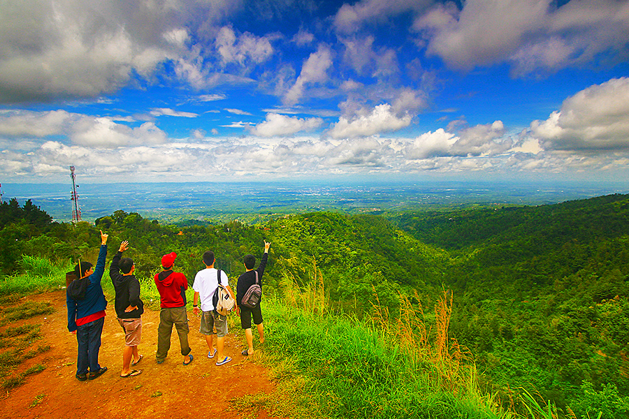 tempat wisata di kudus - Bukit Puteran