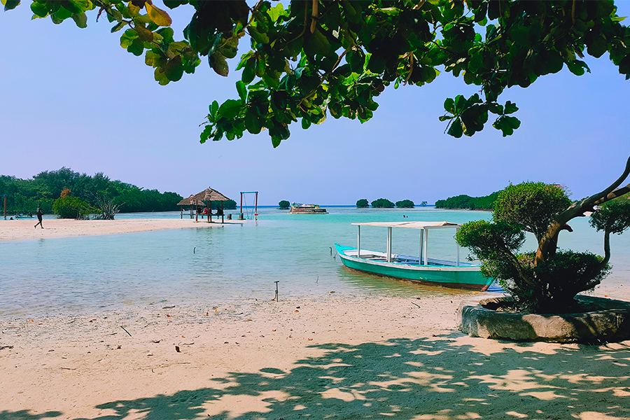 liburan ke pulau pari untuk short escape dekat jakarta