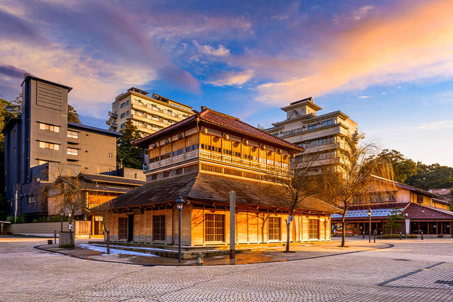 jelajah kaga onsen dengan beli jr west kansai hokuriku pass