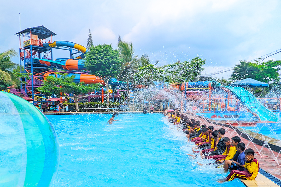 Tempat Wisata Purbalingga - Owabong Water Park Purbalingga
