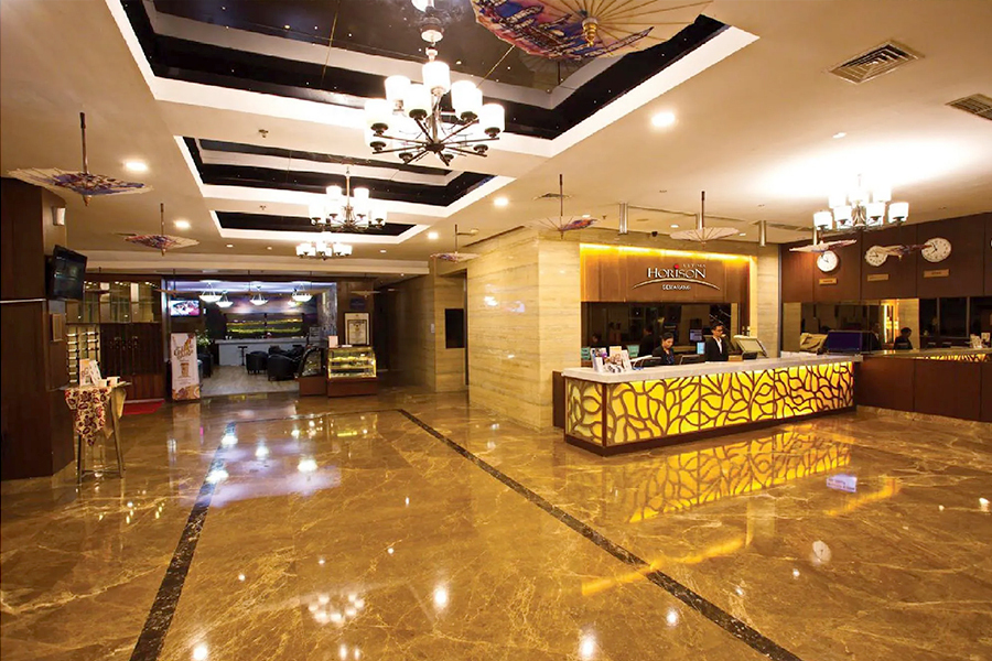 Hotel Infinity Pool di Semarang - Horison Ultima Semarang