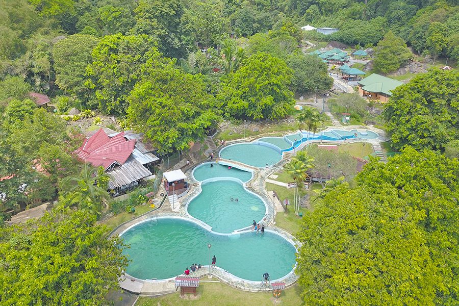 Tempat Wisata di Sabah - Poring Hot Spring