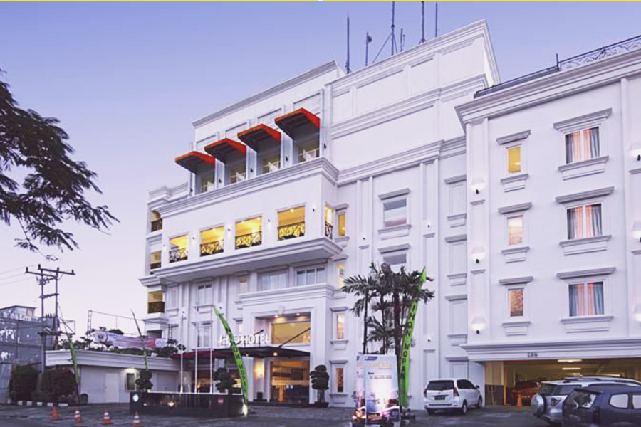 Affordable Hotels in Padang - HW Hotel Padang