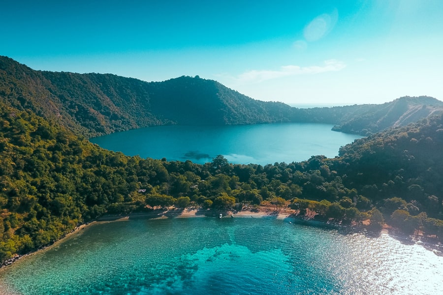 Flashpacking Destination Sumbawa Indonesia