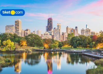 Guide to 5 Must Visit Attraction Sites in Chicago for First Timer