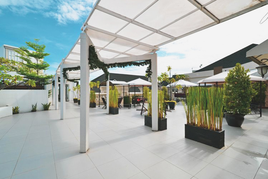 Affordable Hotels in Padang - The Axana Hotel