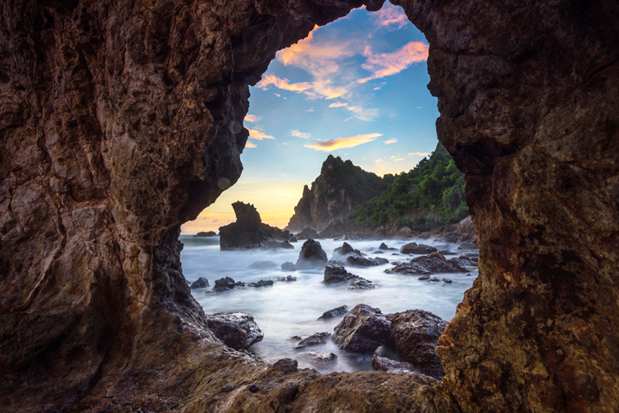 Watu Lumbung Beach