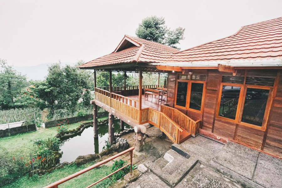 Vintage and Ethnic Villas in Indonesia