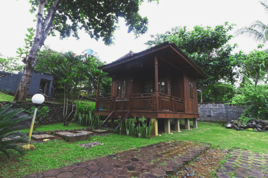 villas and inns garut