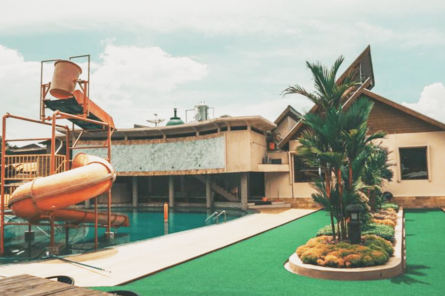 villas and inns garut